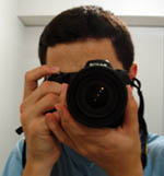 sujeta la camara